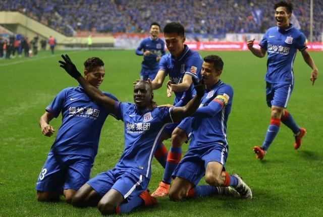 开云体育官网-里程碑夜！上海申花战术微调；足总杯赛后刷纪录；悬念犹存；资深球员宣示担当的简单介绍